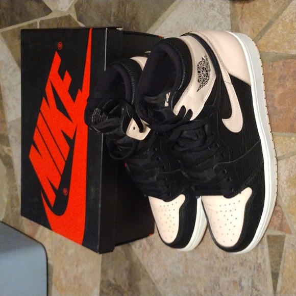 Air Jordan 1 Retro high OG Black Crimson TNT White Size 9.5 - Picture 1 of 9